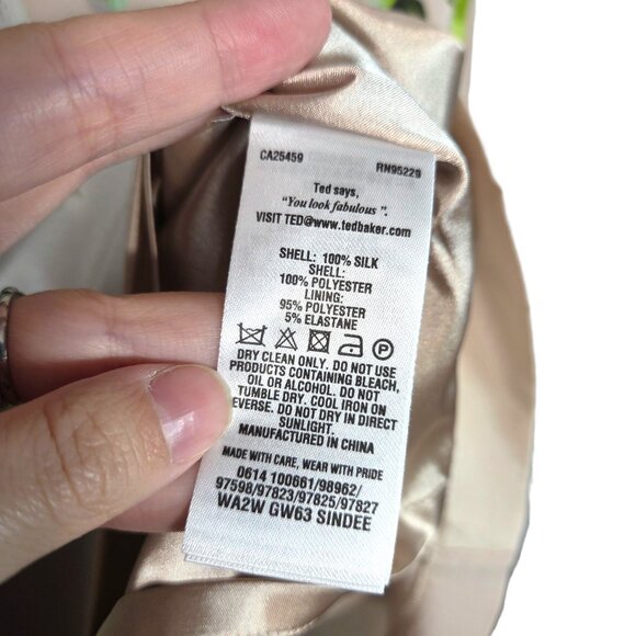 Ted Baker Sindee Foxglove Floral Shift Dress - Picture 11 of 11